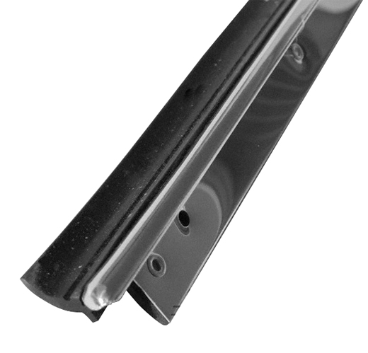 Doorwindow scraper Cabrio right 8.65-79