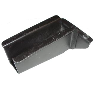 Jack support, rear, left, 8.67-